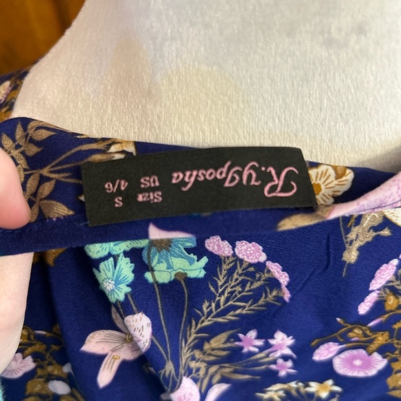 Blue Pink Long Sleeve Sundress with Bishop Sleeves - Picture 9 of 10